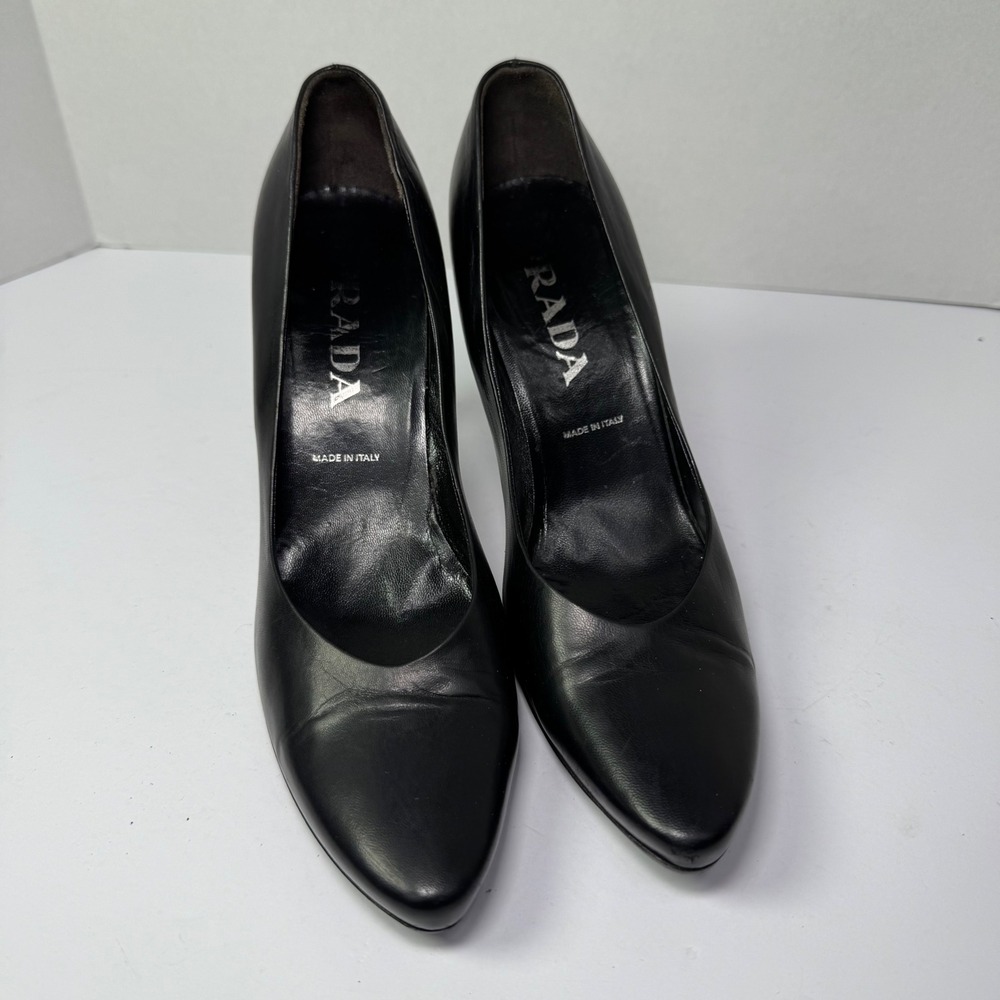 Prada Black Leather Pointed Toe Stiletto High Heel Pumps‎ Made in Italy Women's